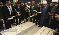 ادای احترام مدیرعامل شرکت ملی نفت ایران به شهدای گمنام بیدخون